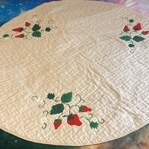 Strawberry Round Table Runner Pumpkin Patch Crafts